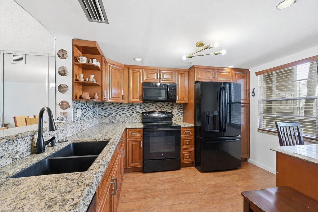 Photo of 3005 Portofino Isle #M2, Coconut Creek, FL 33066 (MLS # B26029501)