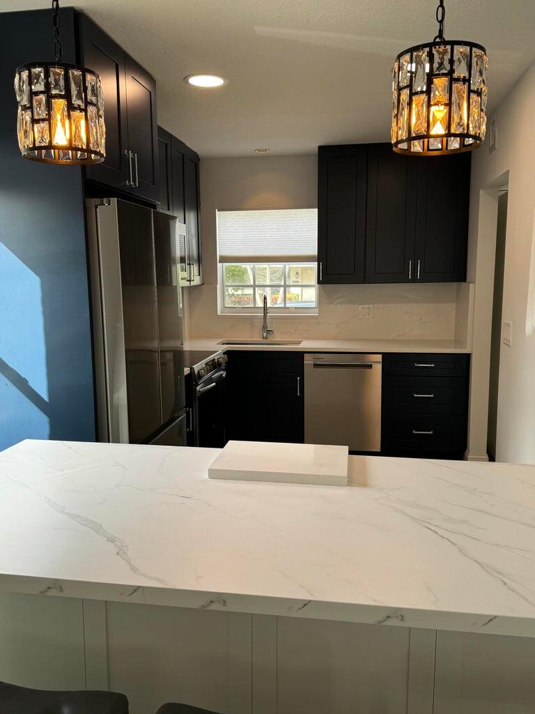 650 Snug Harbor Drive G110