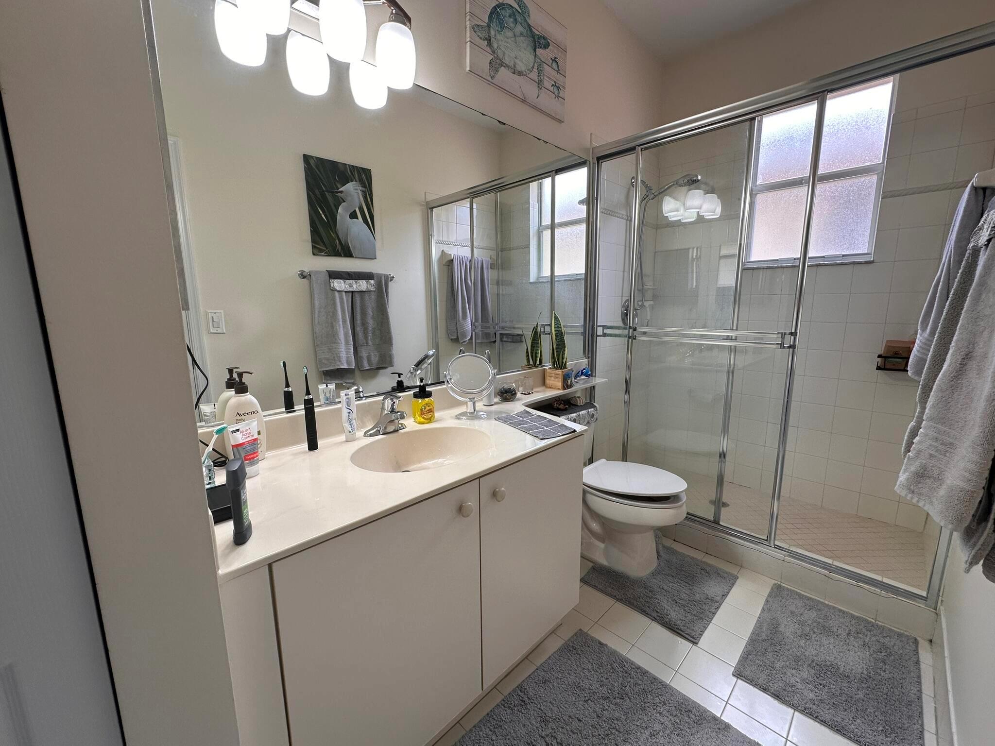 ROSEMONT CONDO - Residential Lease