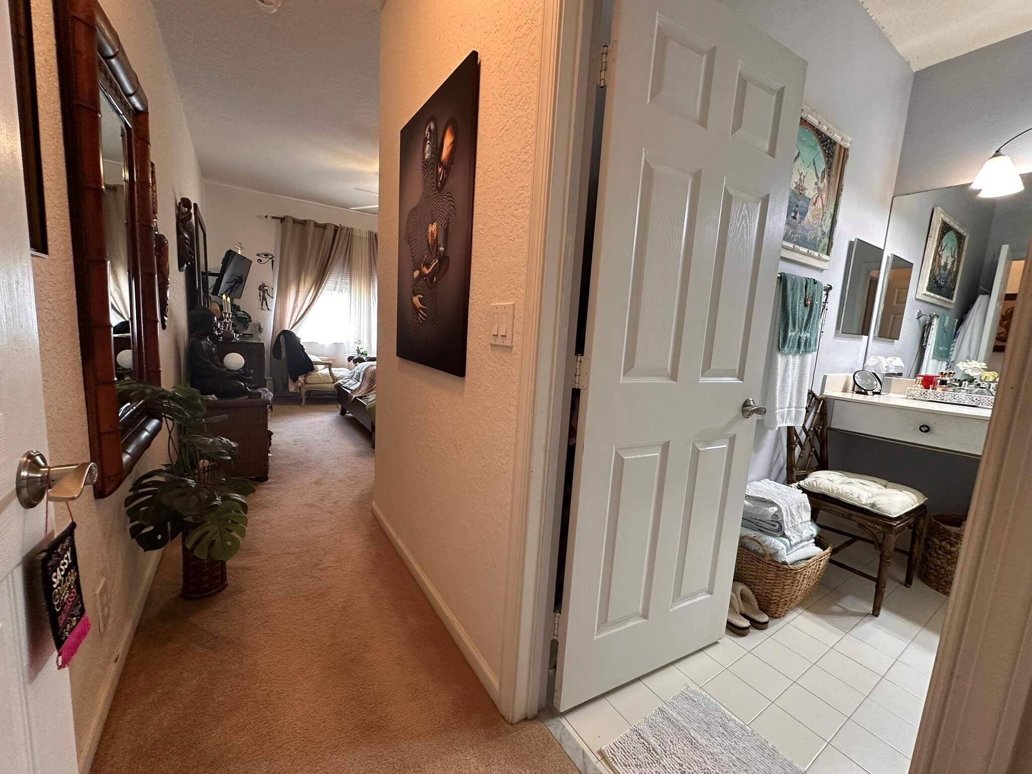 ROSEMONT CONDO - Residential Lease