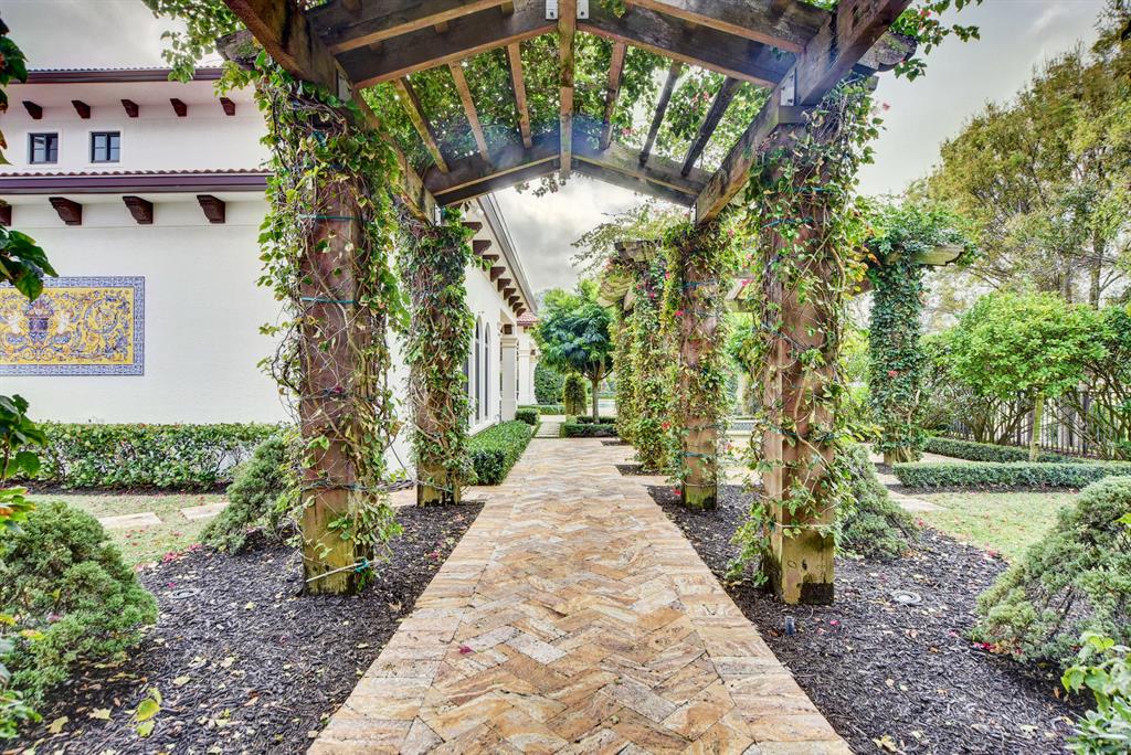 BEAR LAKES ESTATES NORTH - Residential