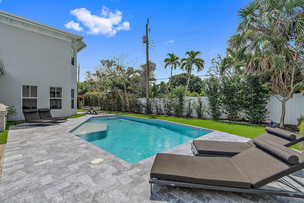 SHADOWLAWN IN - Residential