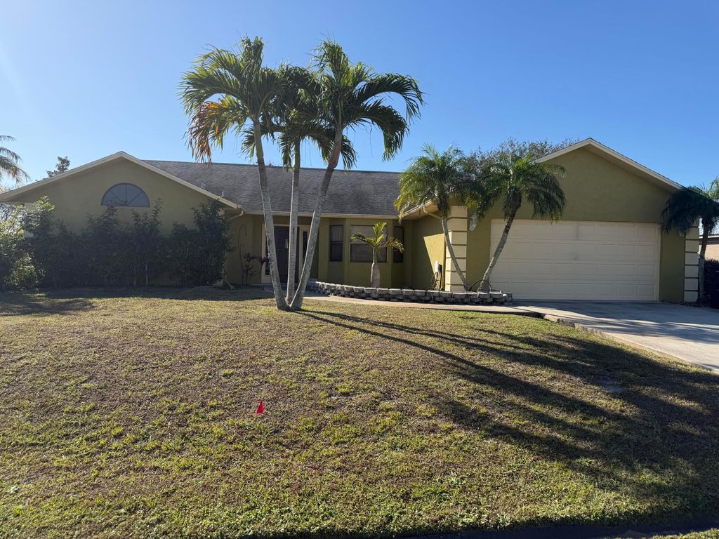 Photo of 222 SW Fairchild Avenue, Port Saint Lucie, FL 34984 (MLS # R11158658)
