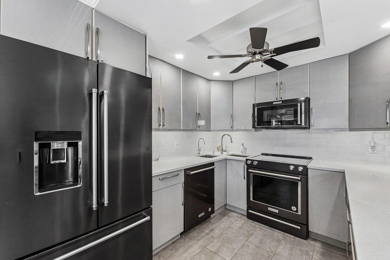 FARNHAM O CONDO - Residential