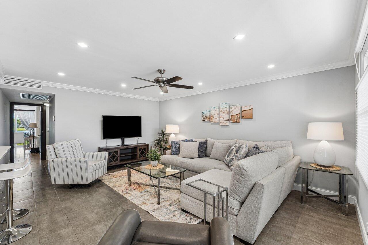 FARNHAM O CONDO - Residential