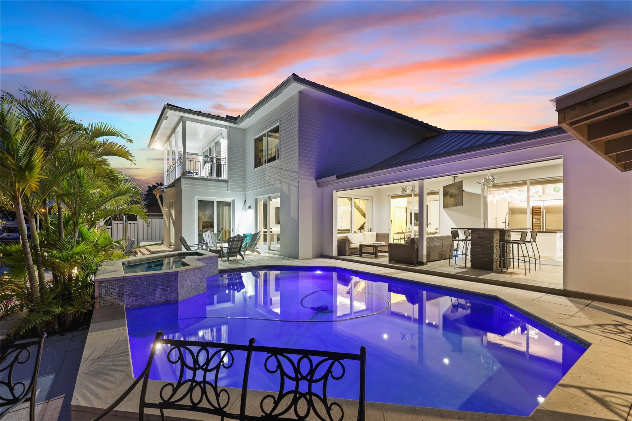 BOCA HARBOUR - Residential