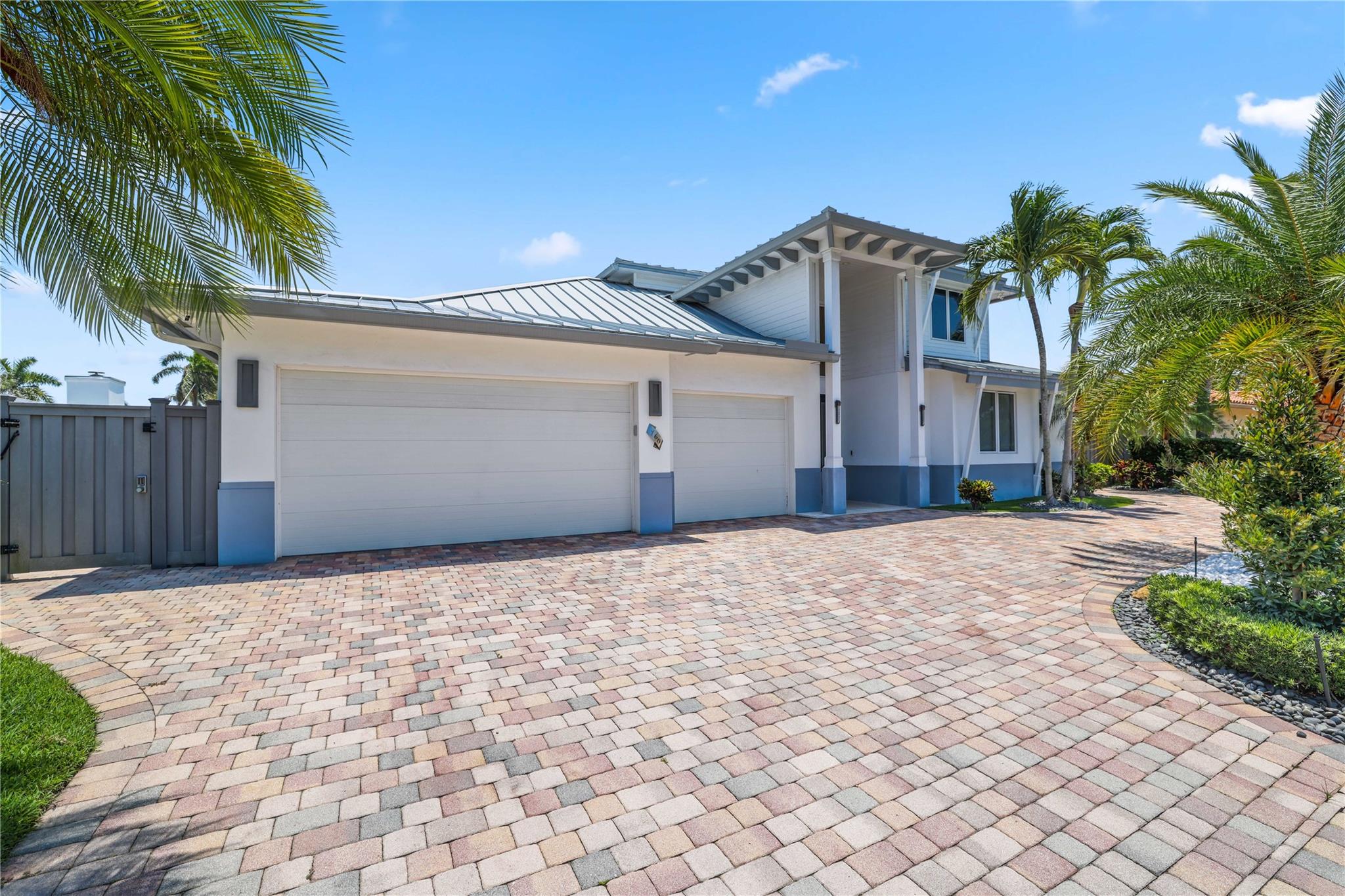 BOCA HARBOUR - Residential