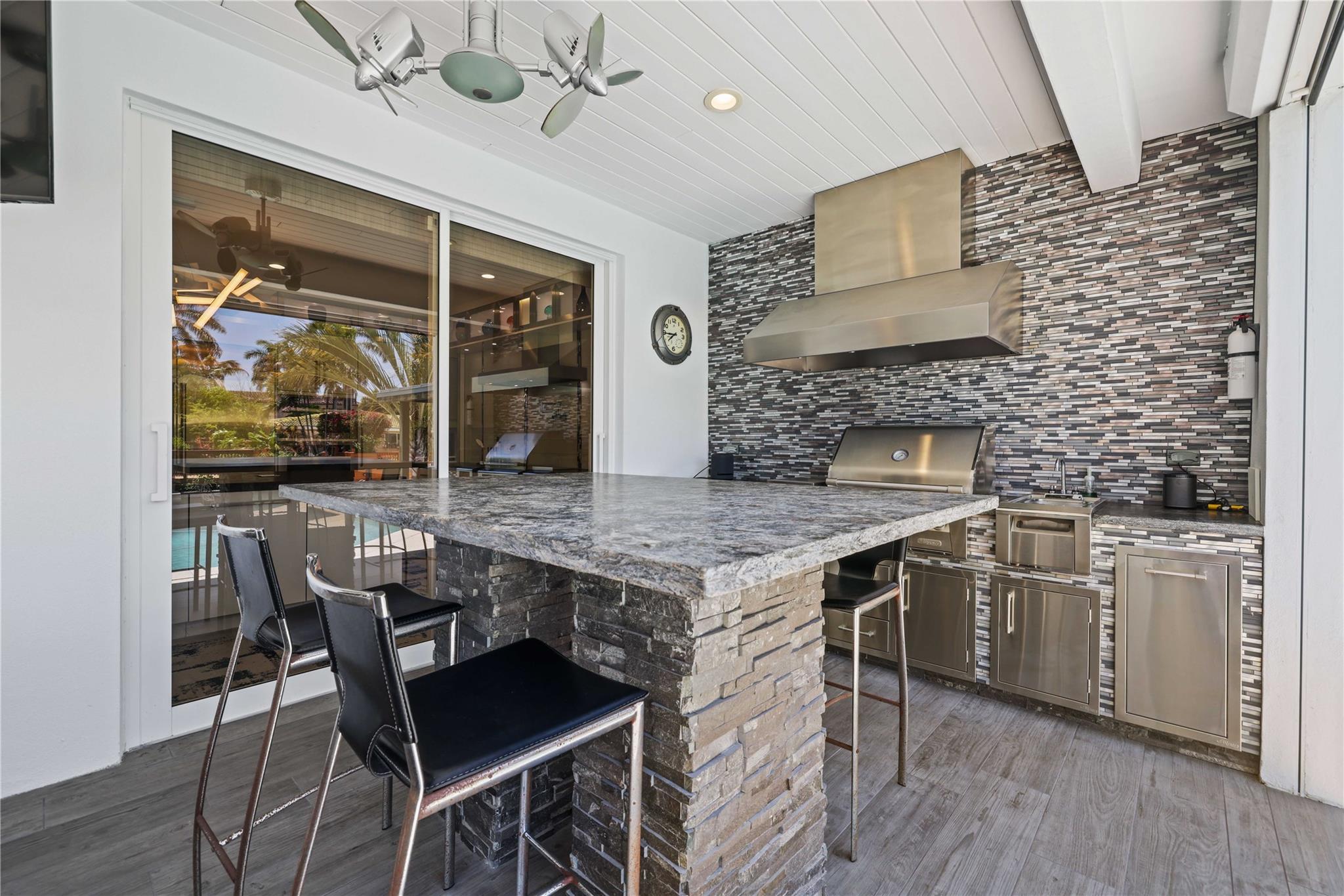 BOCA HARBOUR - Residential