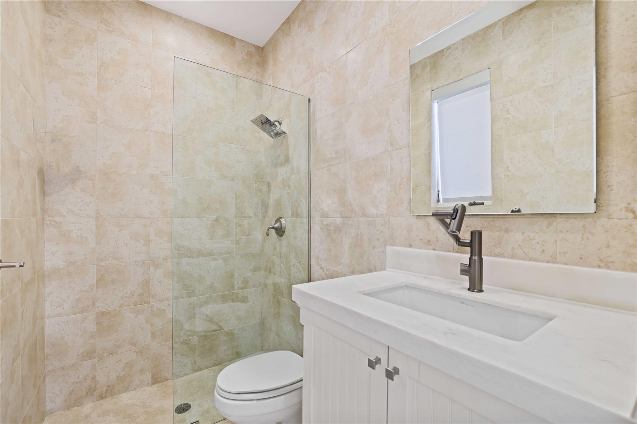 BOCA HARBOUR - Residential