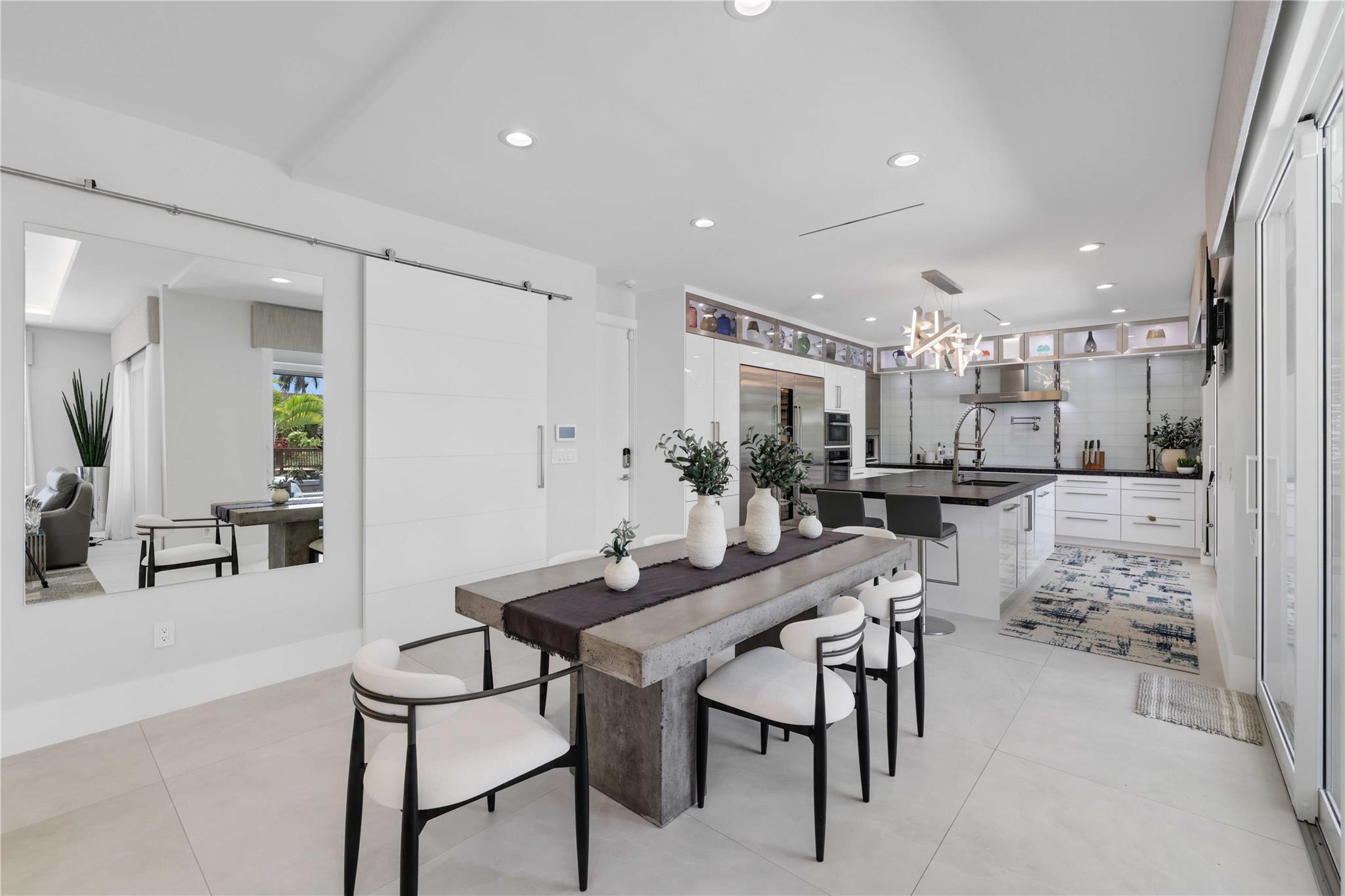 BOCA HARBOUR - Residential