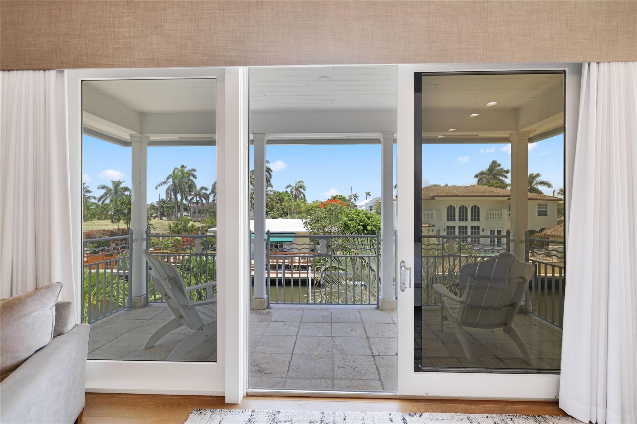 BOCA HARBOUR - Residential