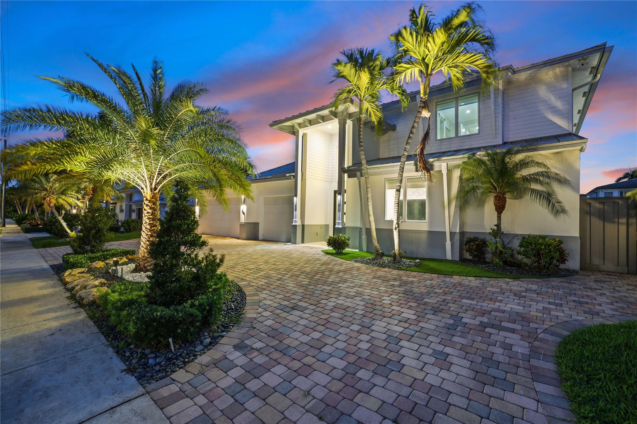 BOCA HARBOUR - Residential