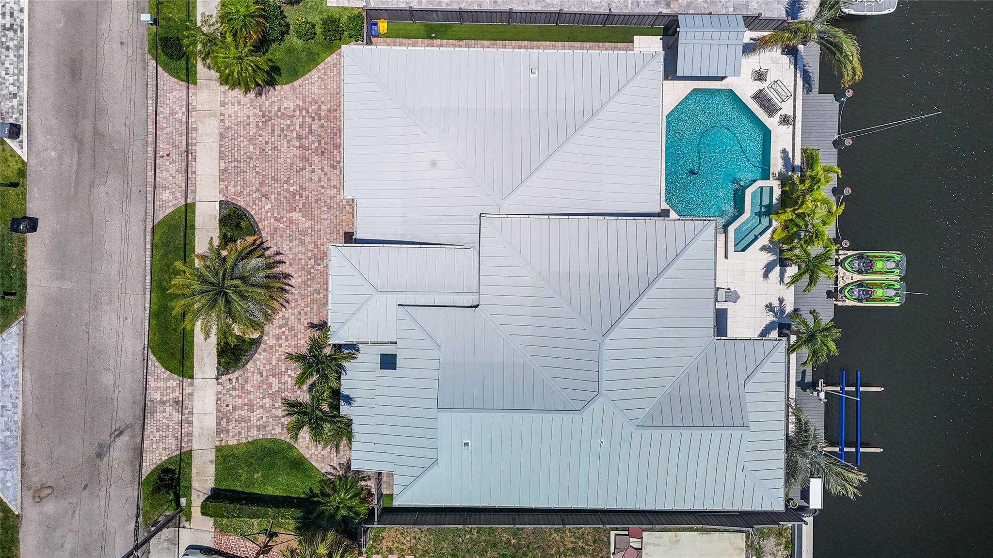 BOCA HARBOUR - Residential