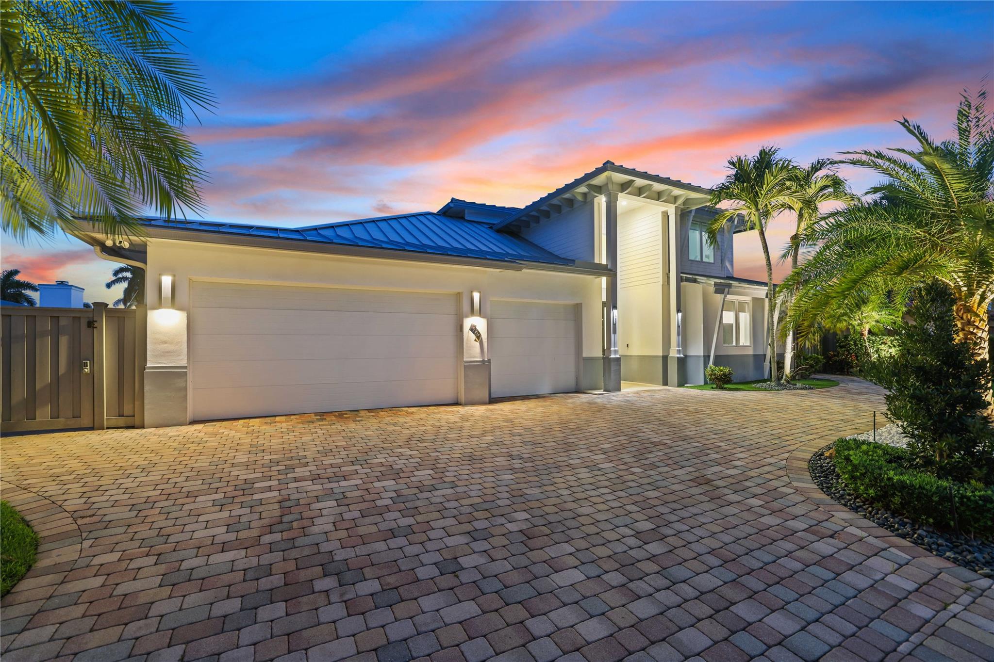 BOCA HARBOUR - Residential