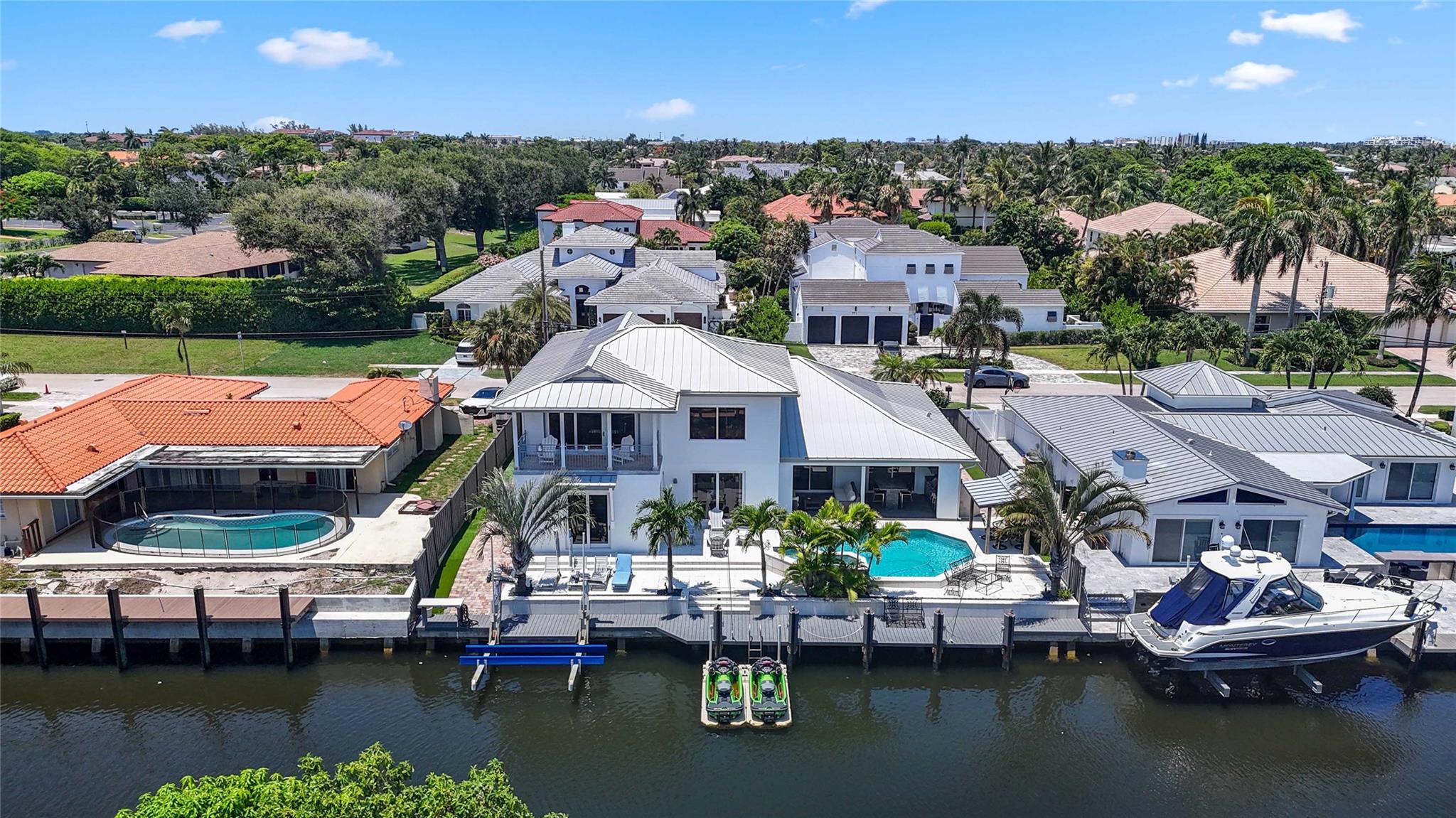 BOCA HARBOUR - Residential