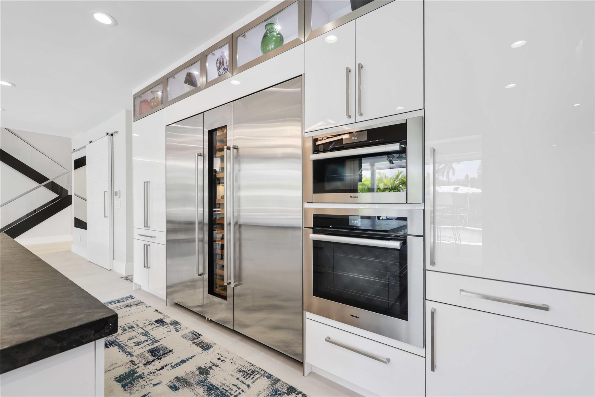 BOCA HARBOUR - Residential