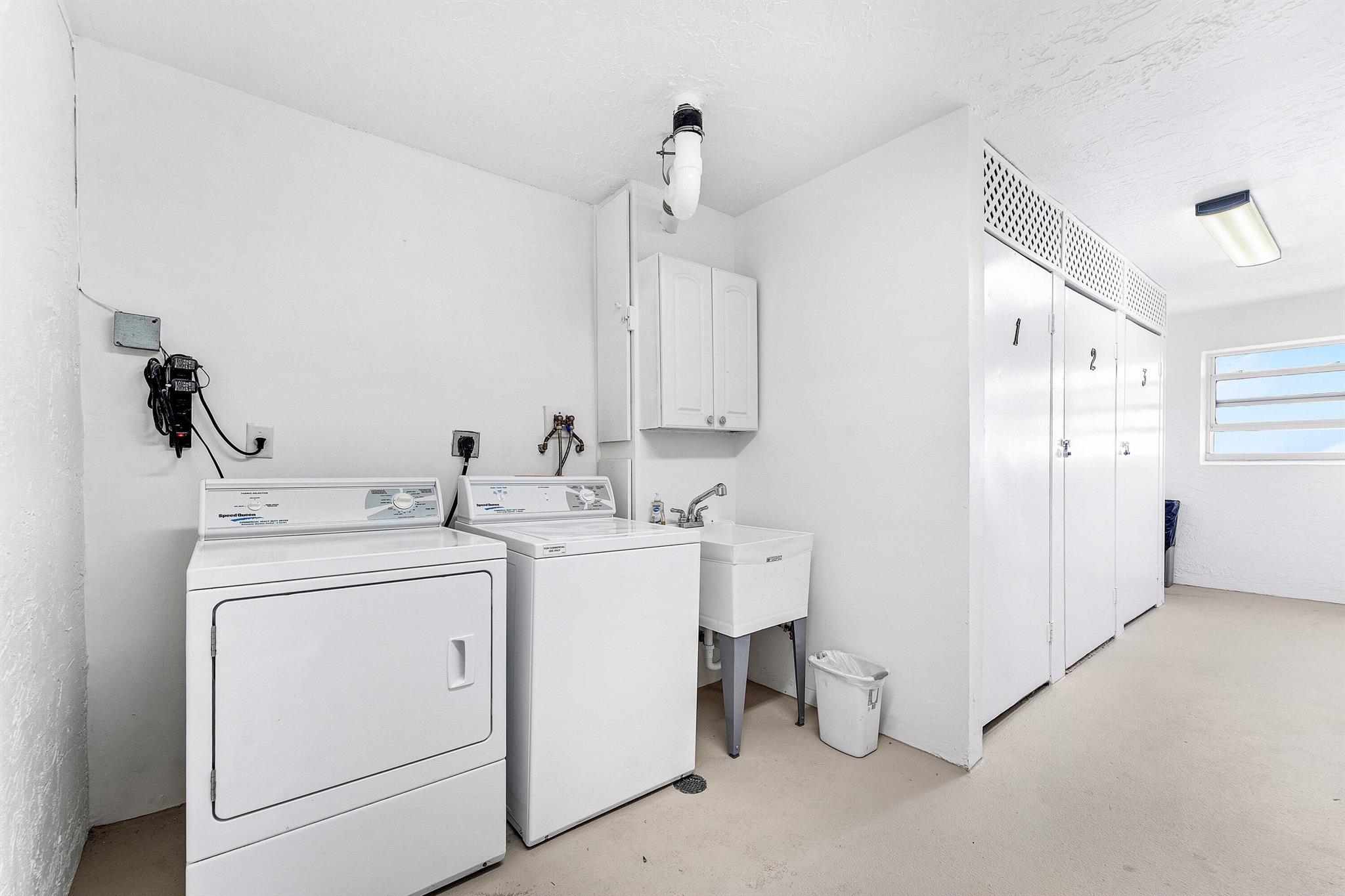 Hillsboro Island House - Residential Lease