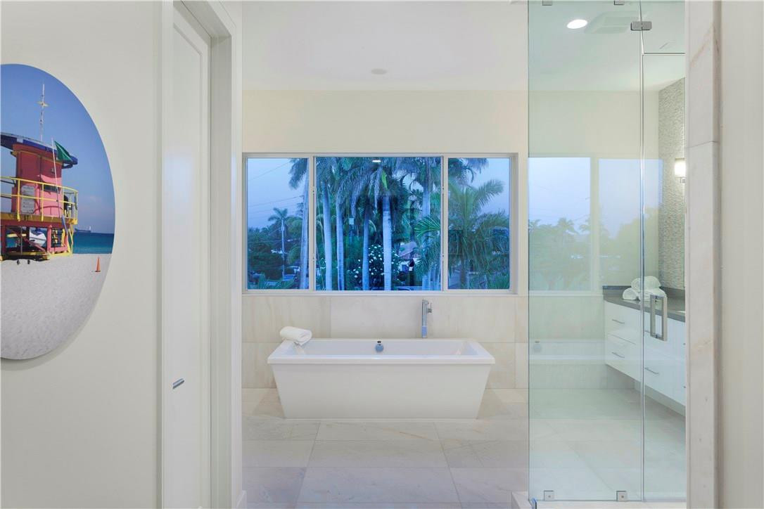 LAKE PLACID 35-23 B - Residential