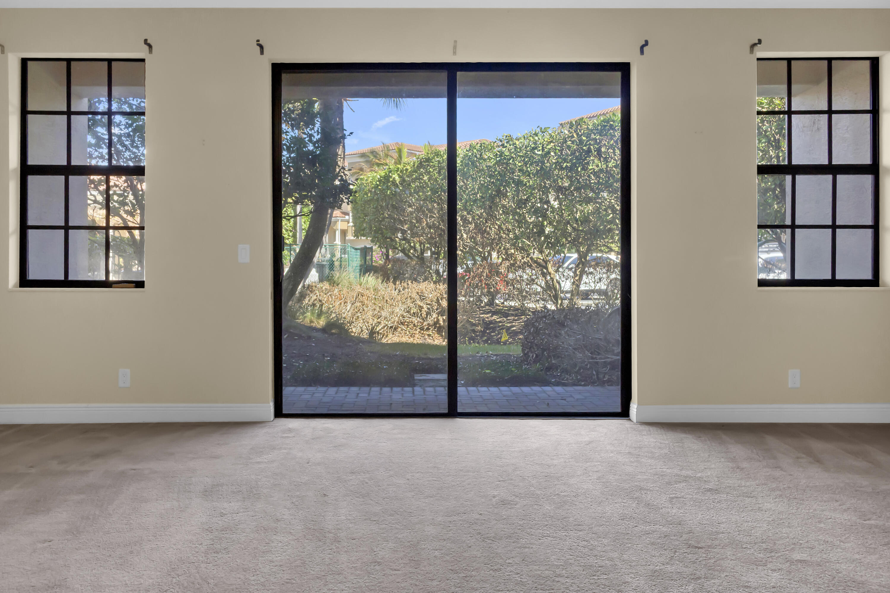 CASA DEL SOL OF TEQUESTA - Residential