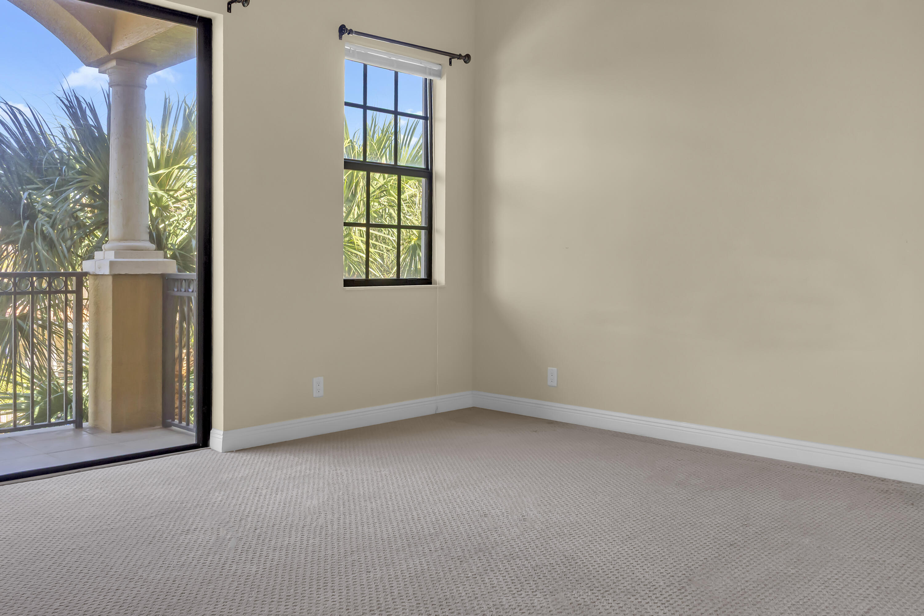 CASA DEL SOL OF TEQUESTA - Residential