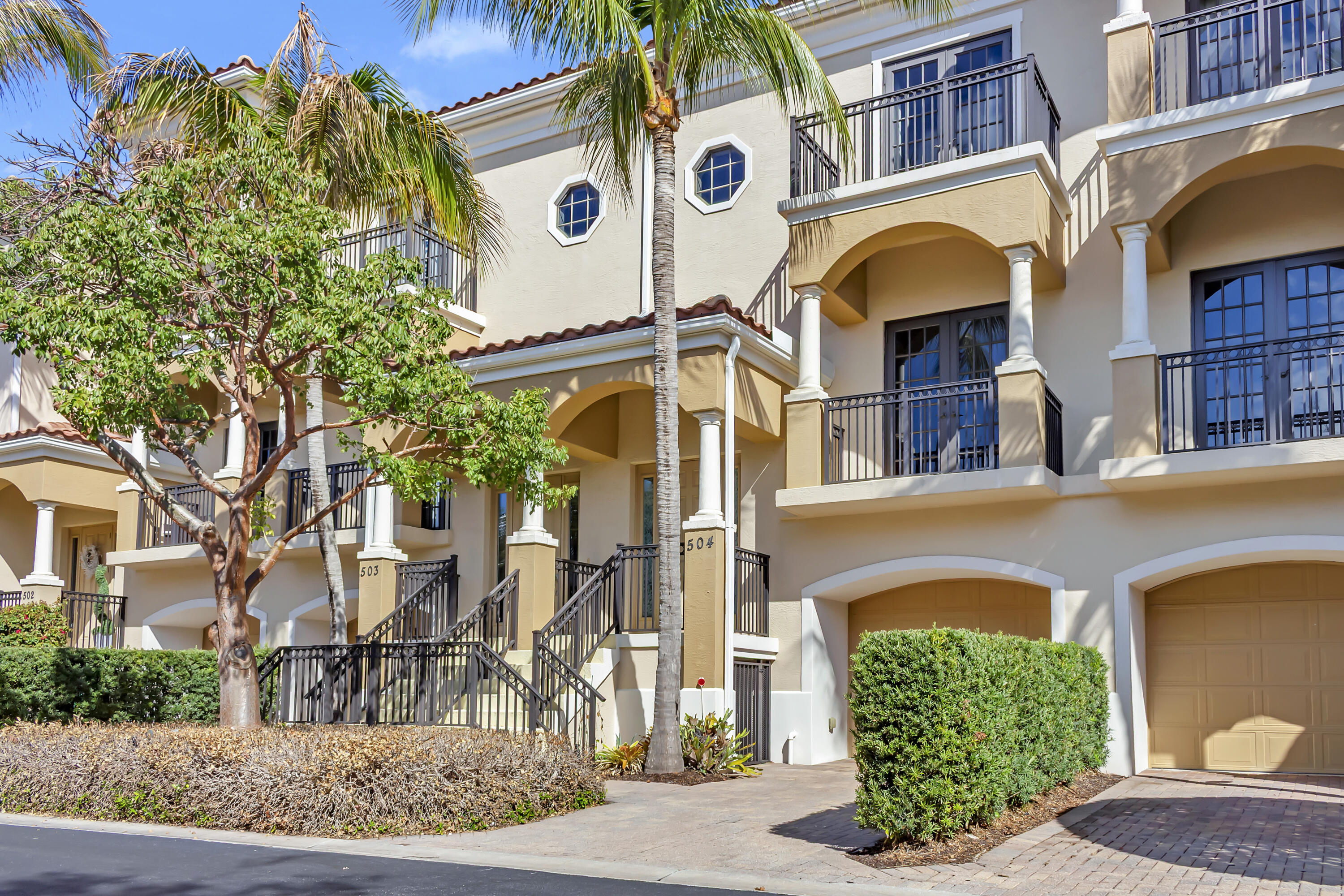 CASA DEL SOL OF TEQUESTA - Residential