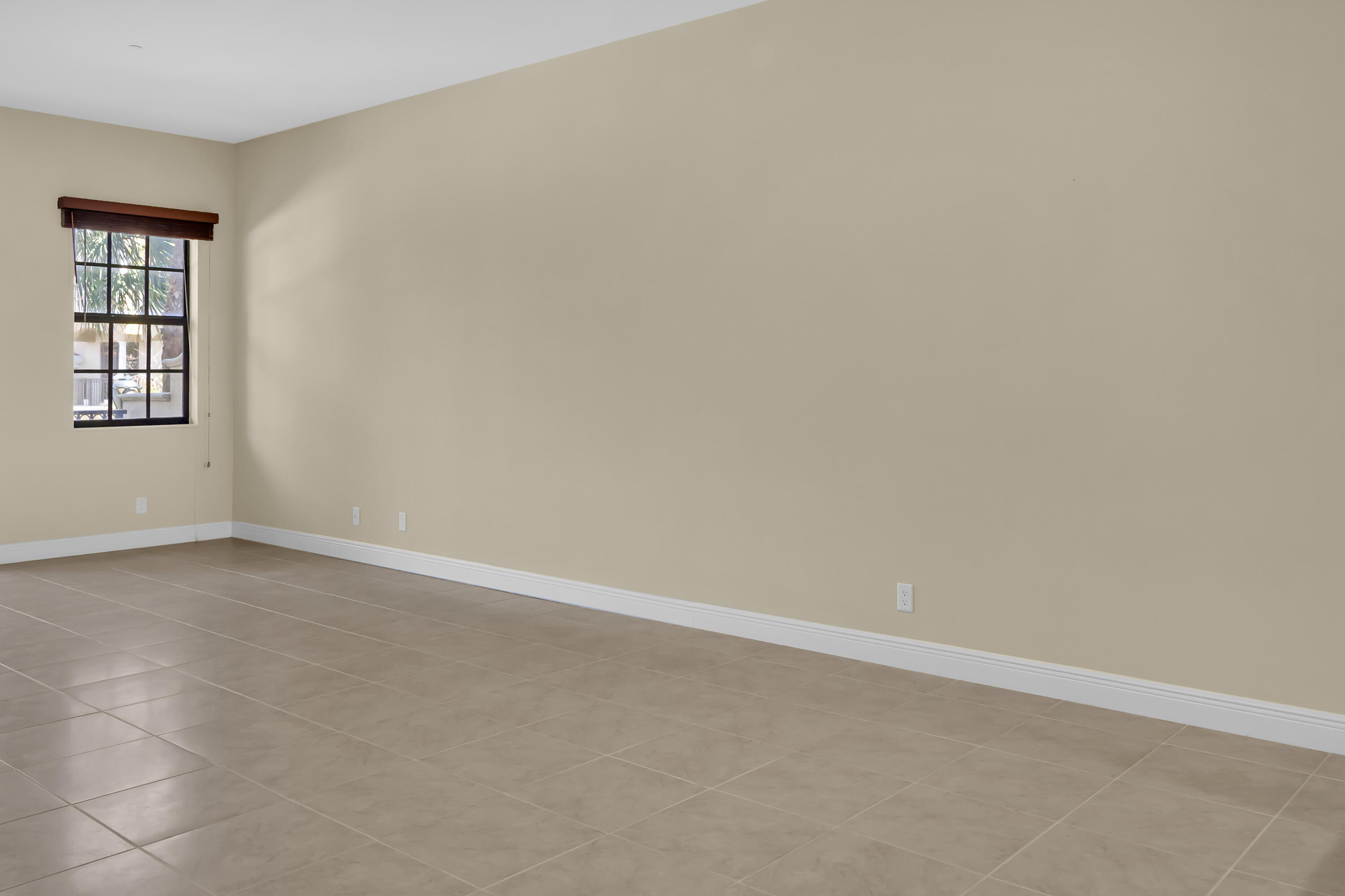 CASA DEL SOL OF TEQUESTA - Residential