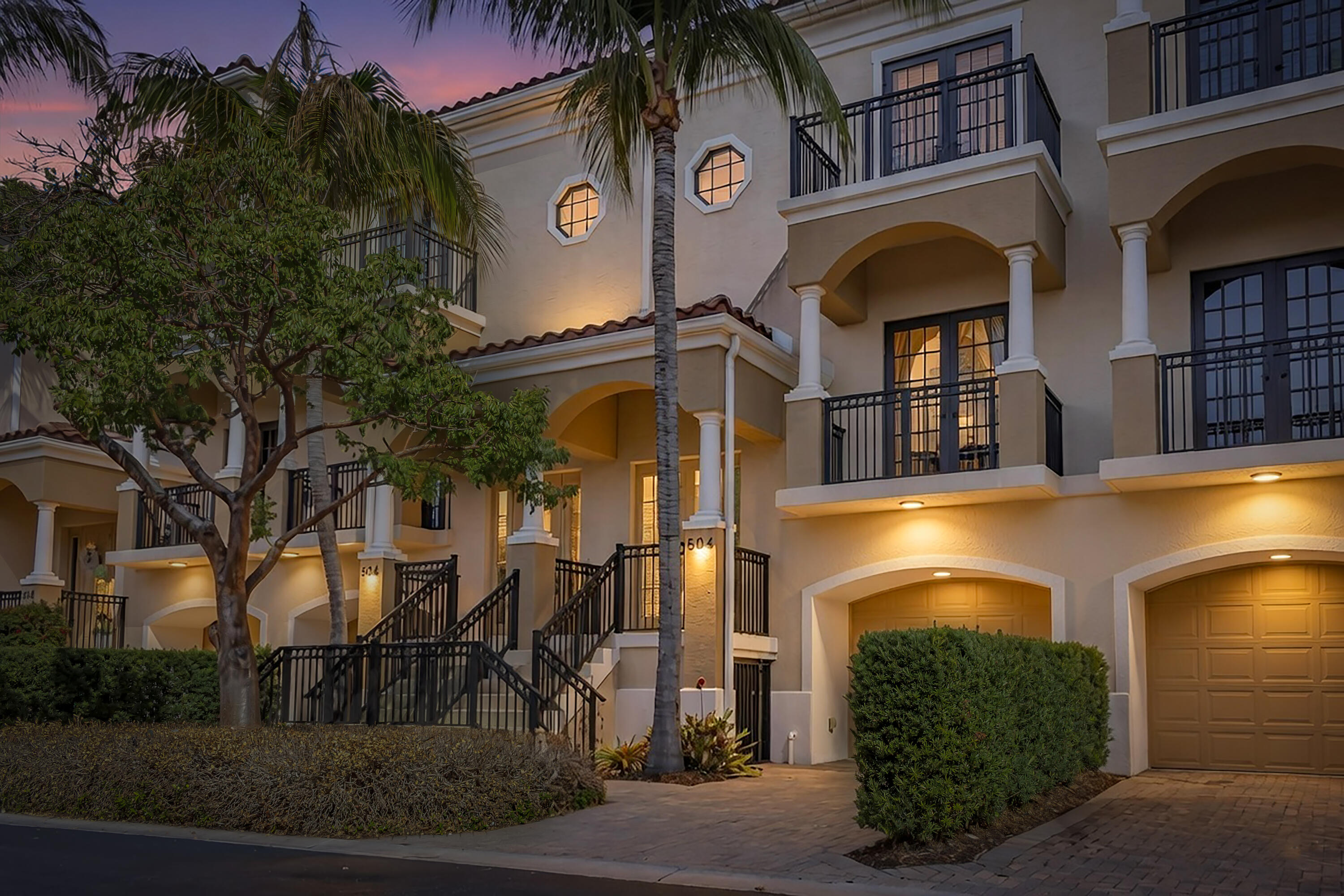 CASA DEL SOL OF TEQUESTA - Residential