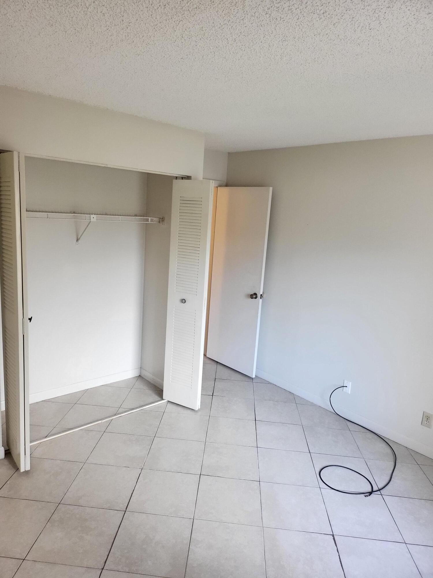 PINE RIDGE NORTH II CONDO - Residential Lease