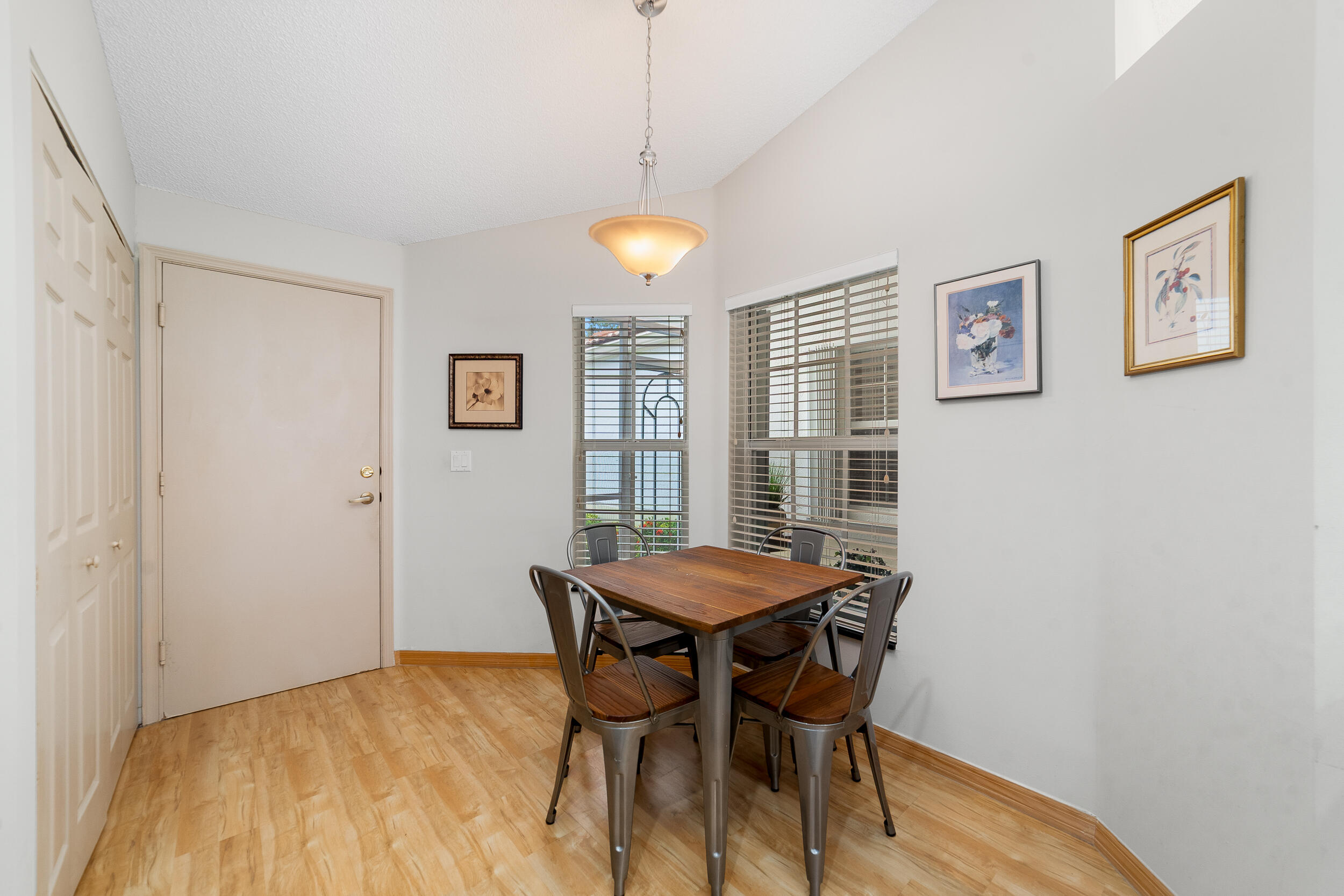 FLORAL LAKES 1 - Residential