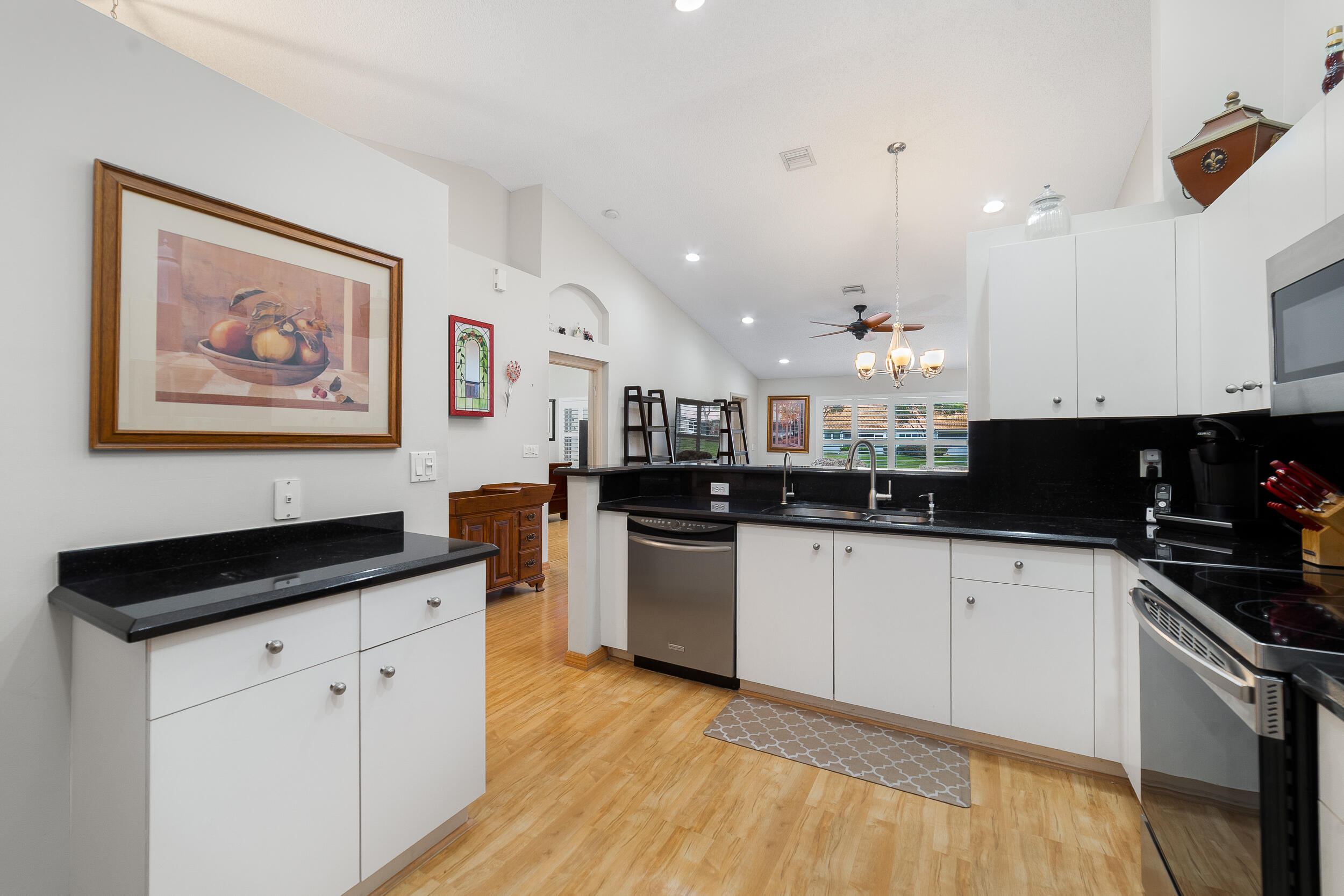 FLORAL LAKES 1 - Residential