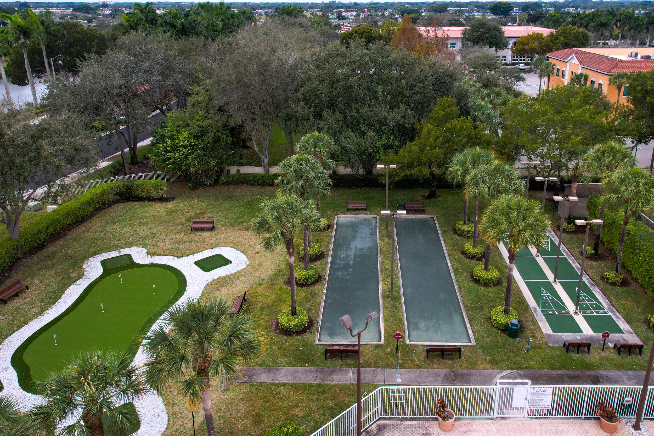 FLORAL LAKES 1 - Residential