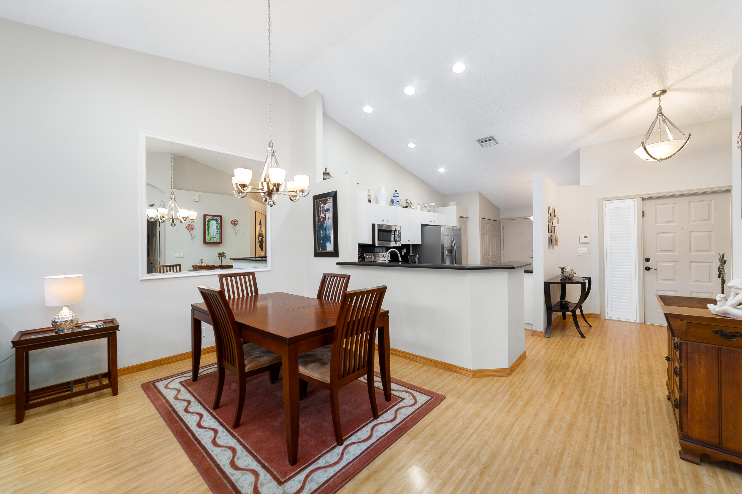 FLORAL LAKES 1 - Residential