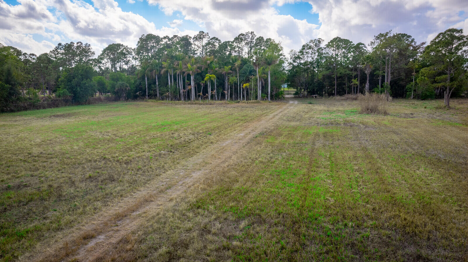 Loxahatchee Groves - Land