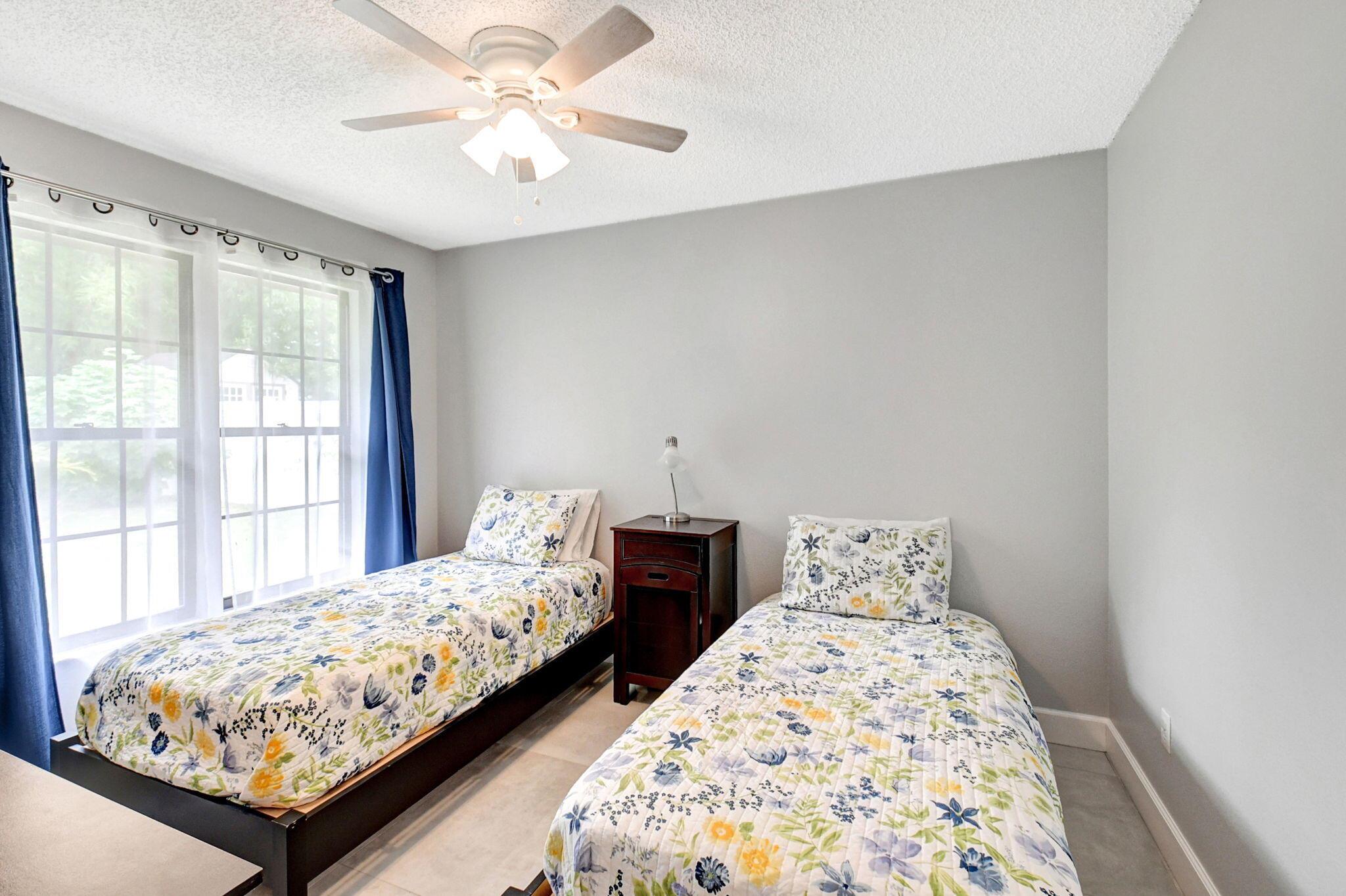 WOODSIDE 2 - Residential Lease