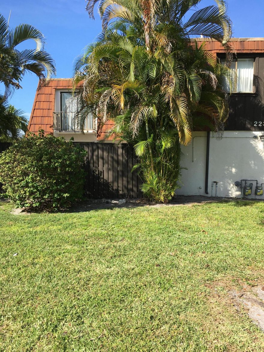 Very nice townhome price to sell.  The location is near just about everything a family needs.