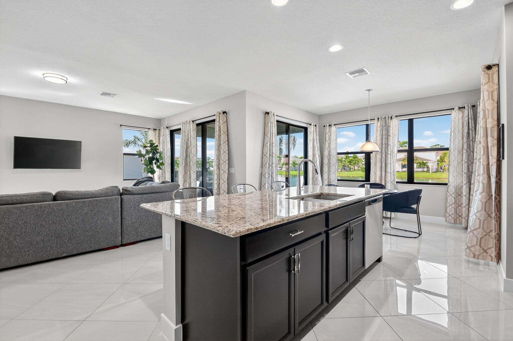 TOSCANA ISLES PUD PL - Residential Lease