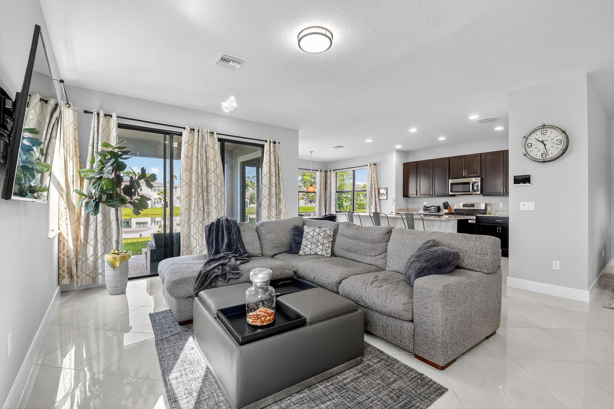 TOSCANA ISLES PUD PL - Residential Lease