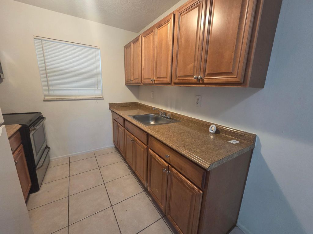 Photo of 701 SE 15th Street #12, Fort Lauderdale, FL 33316 (MLS # B26044137)