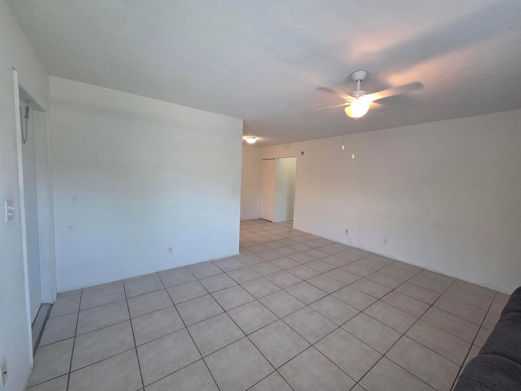 Photo of 701 SE 15th Street #12, Fort Lauderdale, FL 33316 (MLS # B26044137)