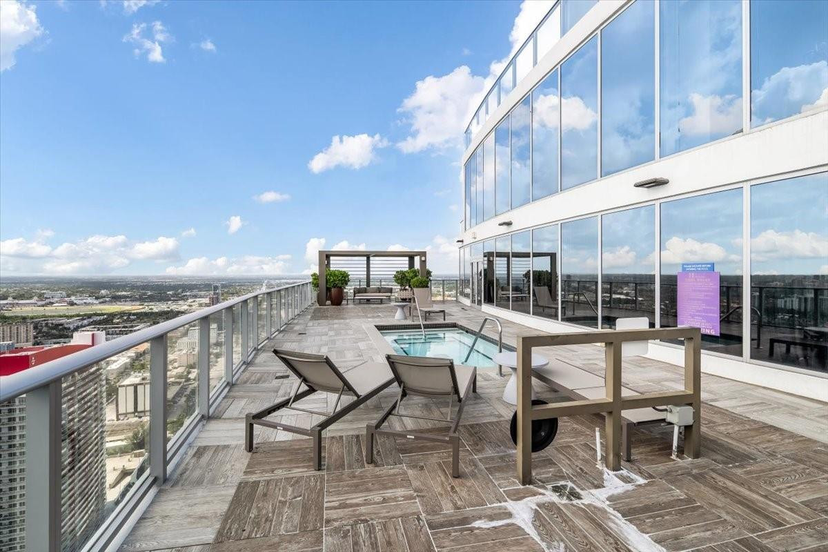 Hyde Beach House - Residential