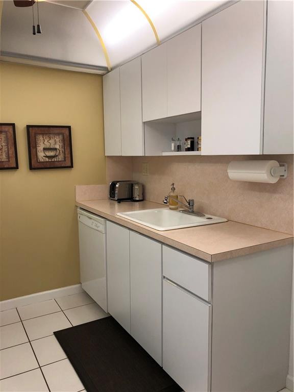 The Carlyle Condominium - Residential