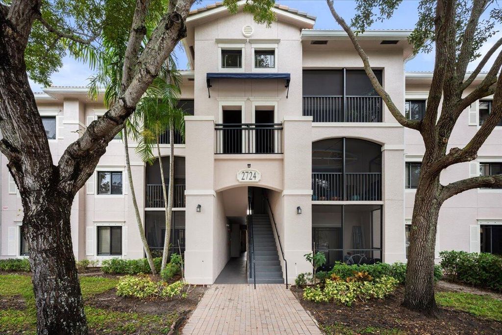 Photo of 2724 Anzio Court #303, Palm Beach Gardens, FL 33410 (MLS # R11049198)