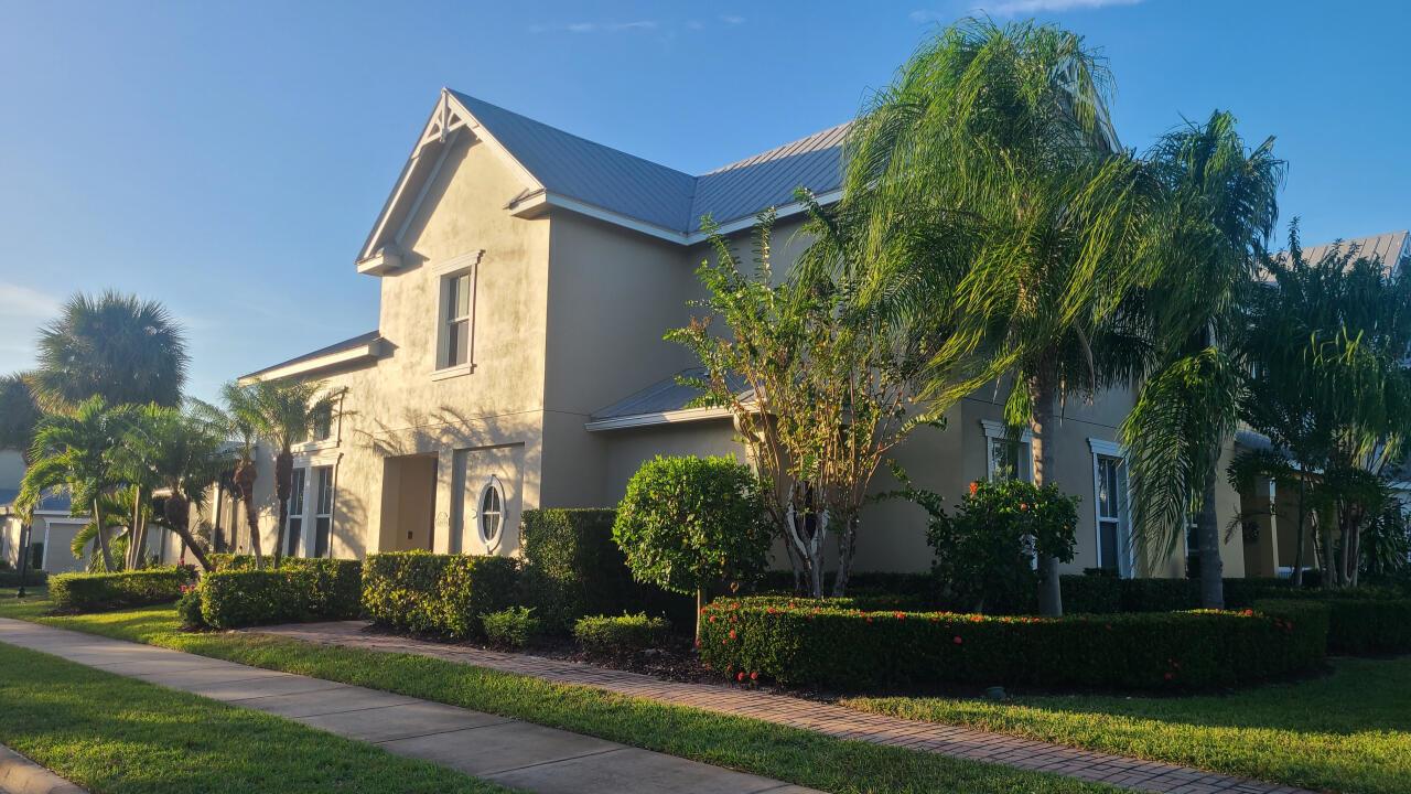 TRADITION PLAT NO 8 - Residential Lease