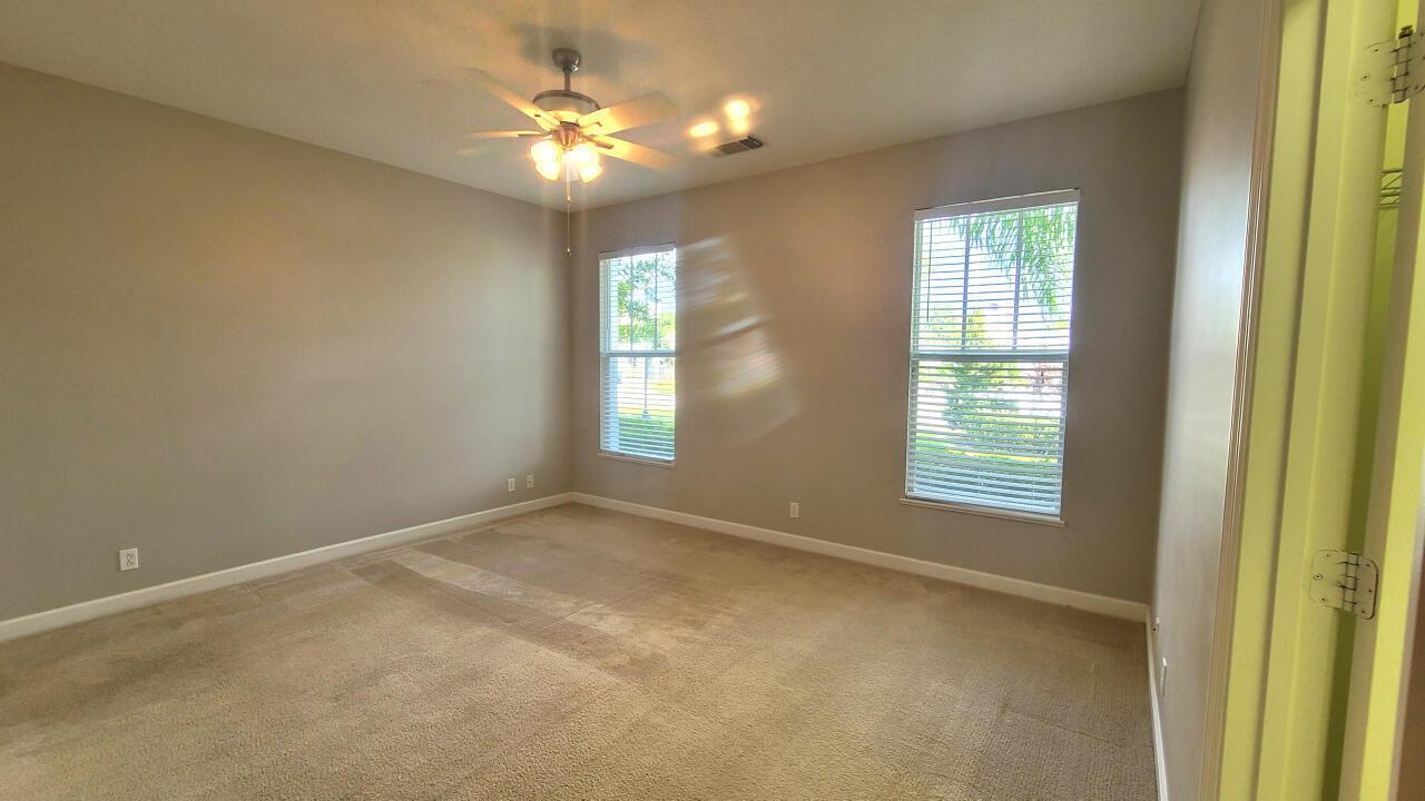 TRADITION PLAT NO 8 - Residential Lease