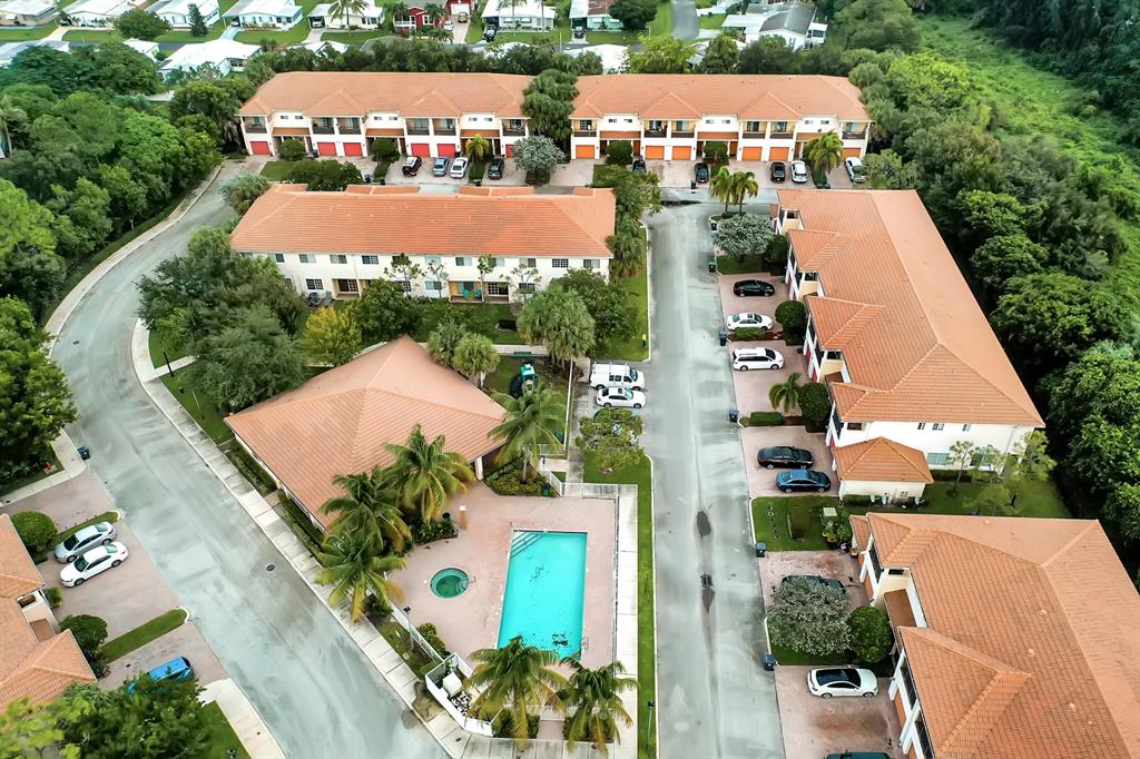 PINE KEY RESERVE CONDO - Residential