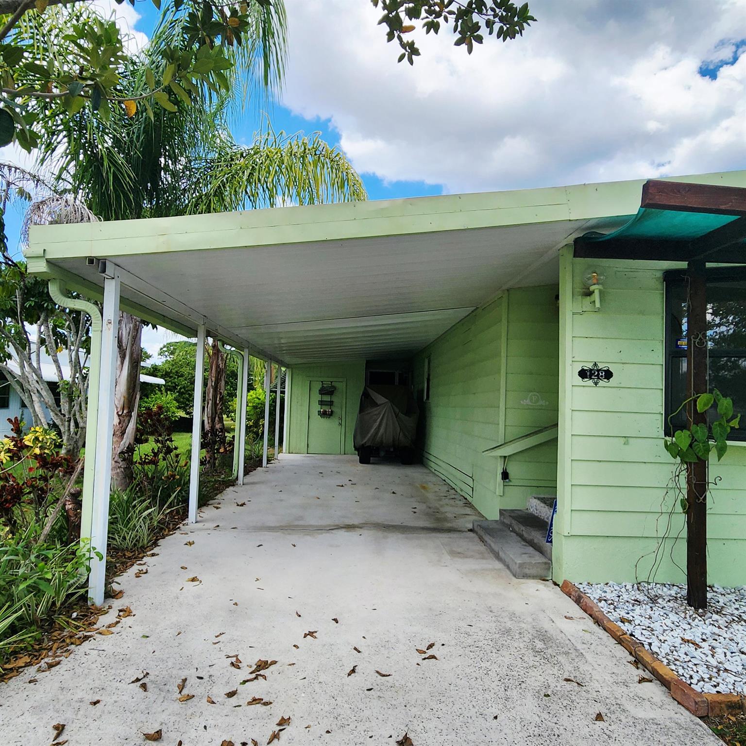 Spanish Lakes Golf Villag - Residential