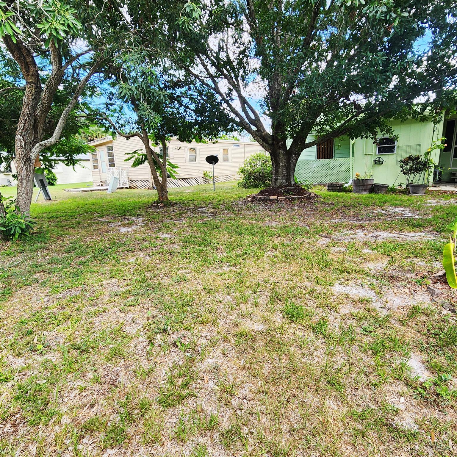 Spanish Lakes Golf Villag - Residential