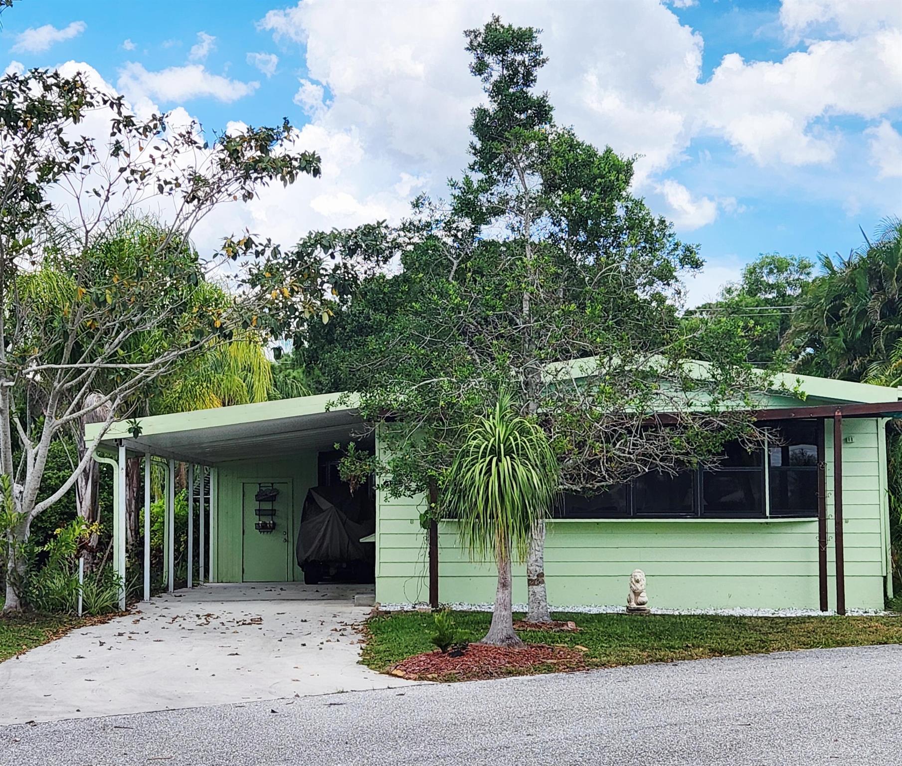 Spanish Lakes Golf Villag - Residential