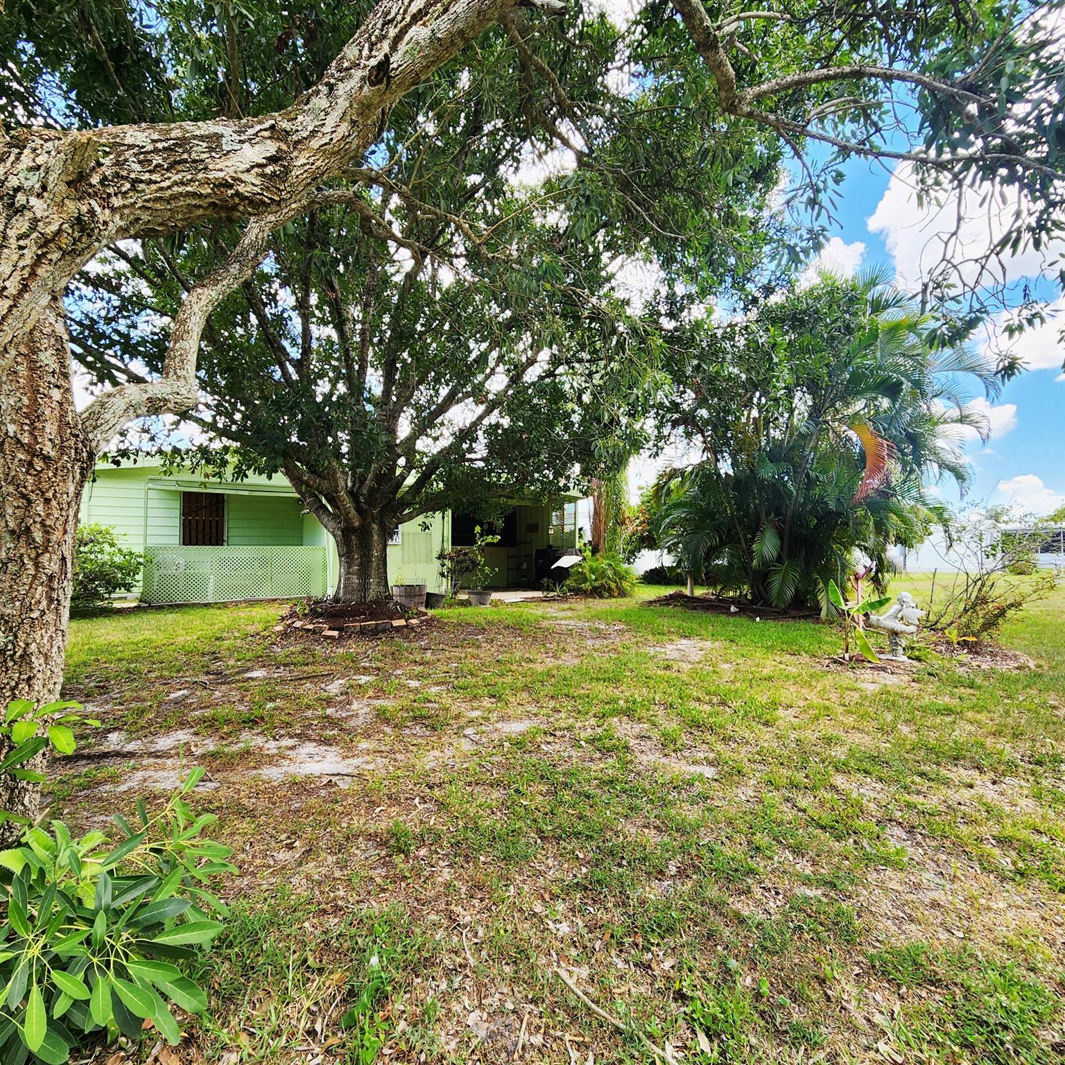 Spanish Lakes Golf Villag - Residential