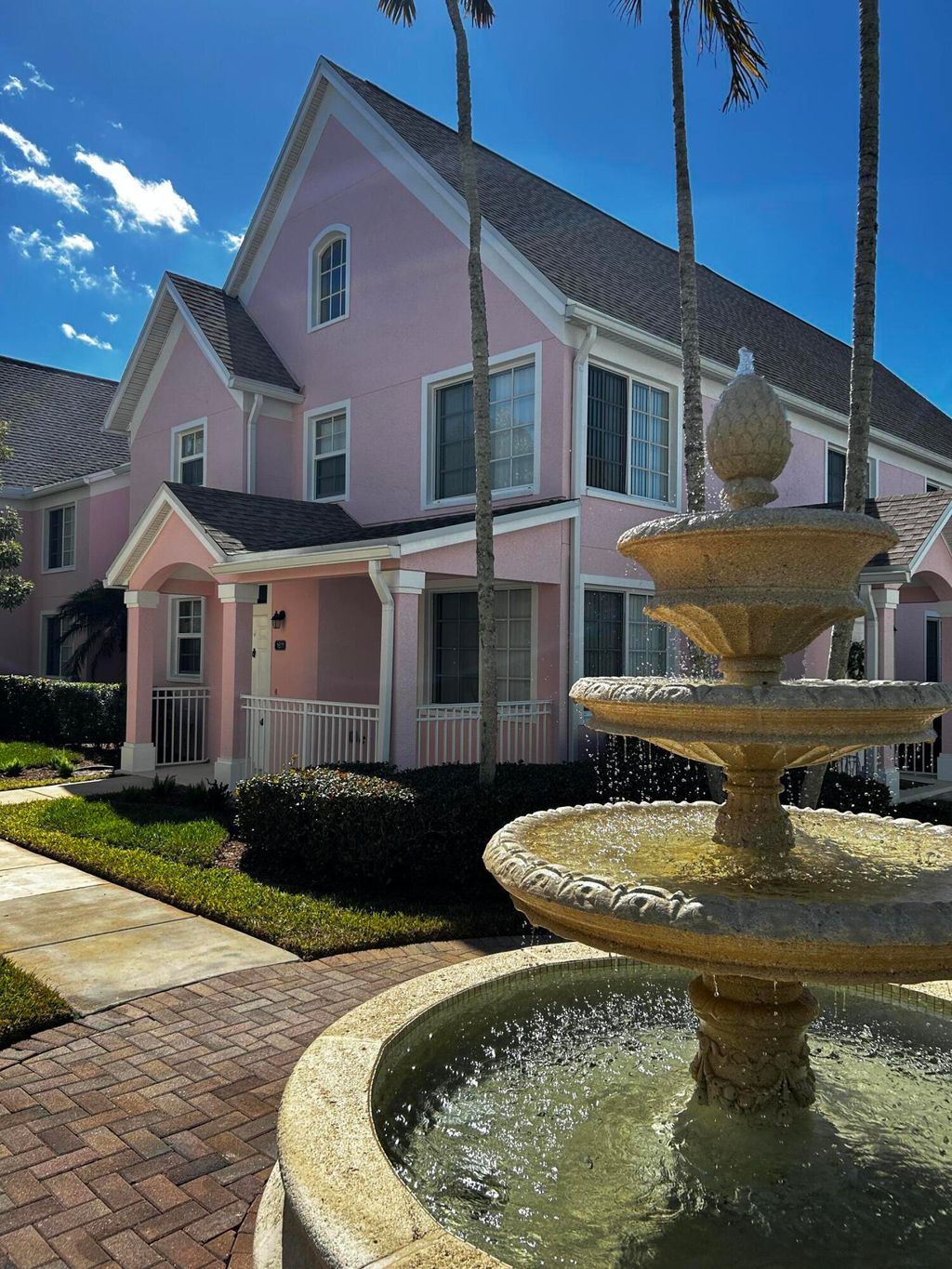 Photo of 1611 SE Pomeroy Street, Stuart, FL 34997 (MLS # R11161721)